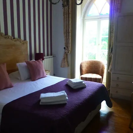 Charm Bed & Breakfast *