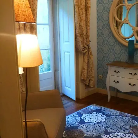 Bed & Breakfast Charm *